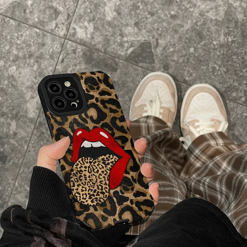 Capinha iPhone Onçinha Silicone Animal Print