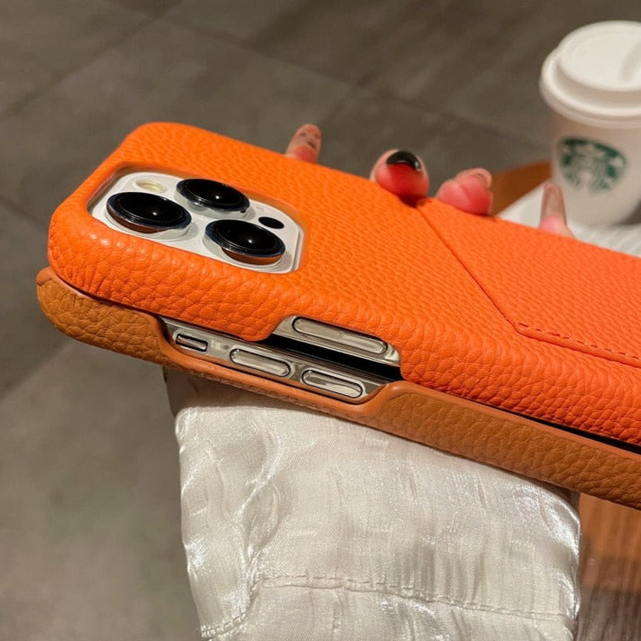 Capinha iPhone Corino Personalizada Iniciais Com Porta Cartão