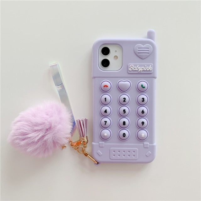 Capinha iPhone BabyGirl Com Pompom